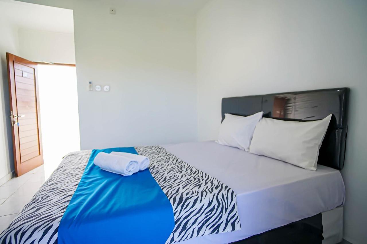 Pondok Sariqu Hotel Legian  Ngoại thất bức ảnh
